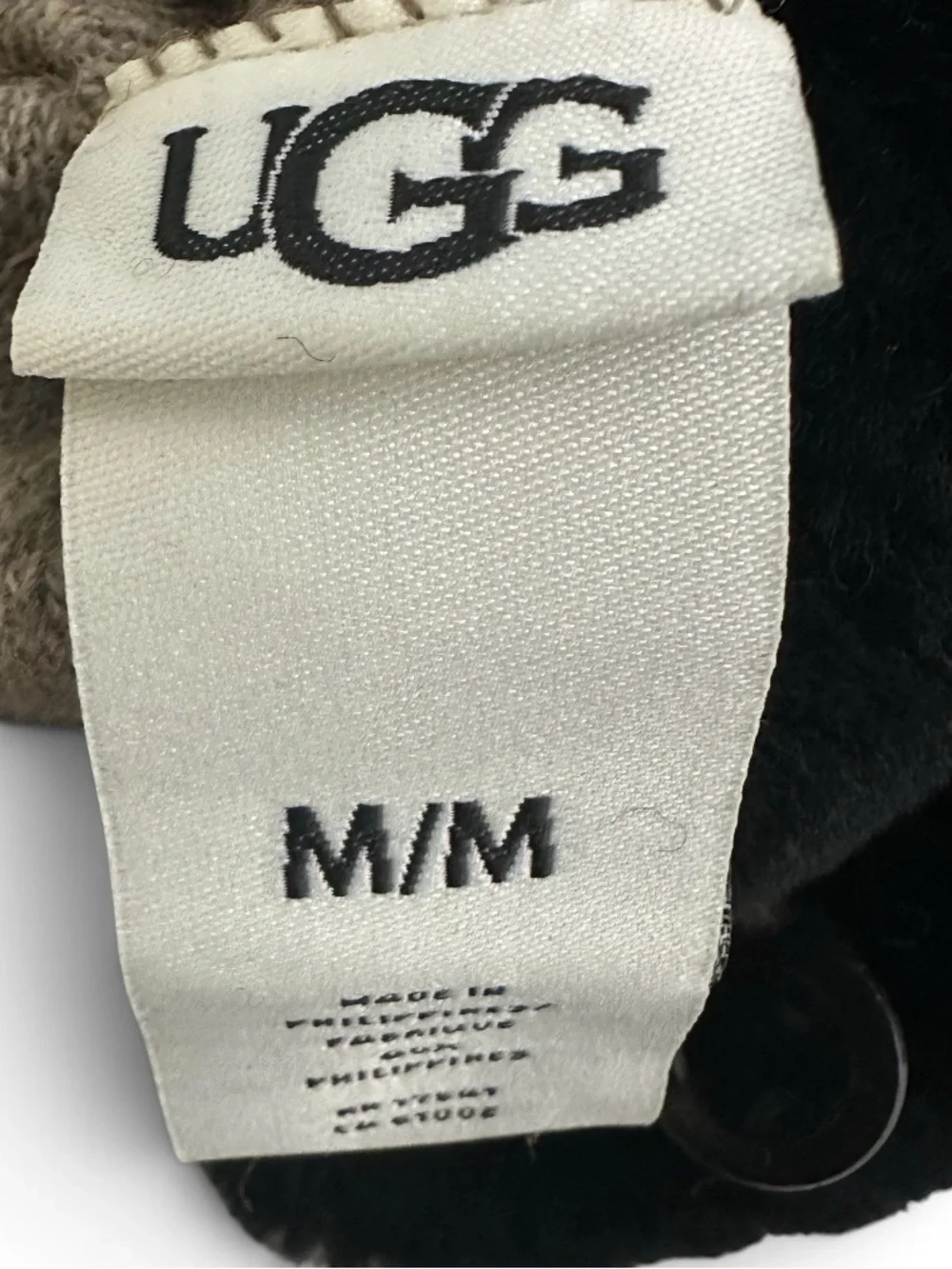 UGG Leather Tech Touch Gloves Cashmere Lined Shearling Cuff Black Sz Medium NWT